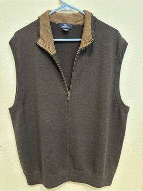 Brooks Brothers Brown Sweater Vest with Tan Collar and Full Front Zipper—Size XL
